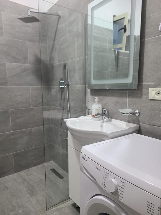 Home Inn Apartaments Τίρανα Εξωτερικό φωτογραφία